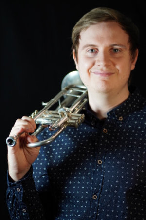 Tom Cohrs - Lehrer für Trompete und leitet die Schulbands in der MUSIKSCHULE MUSIKINSTITUT MELODROM München-Pasing